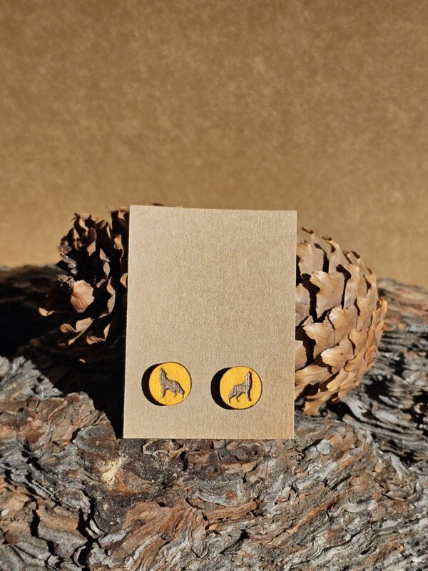 Seal Stud Earrings